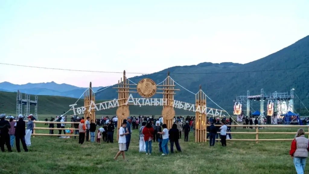 «АЛТАЙ – ТҮРКІ ӘЛЕМІНІҢ АЛТЫН БЕСІГІ» фестиваль қалай өтті?